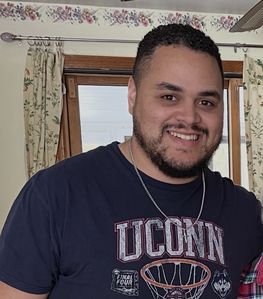 Erick Weeks headshot